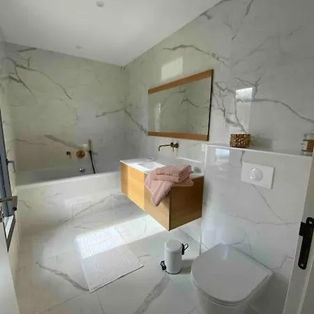 Villa 140 M2 Avec Piscine Chauffee Ghisonaccia